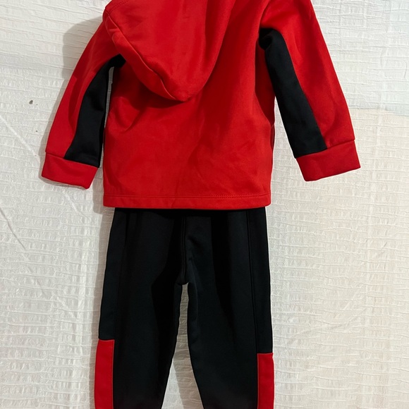 Nike Red and Black Just Do It Tracksuit - Picture 6 of 14